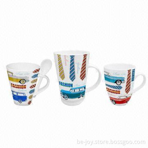 Porcelain mug with Valentine design, various artworks are available, OEM orders are welcome